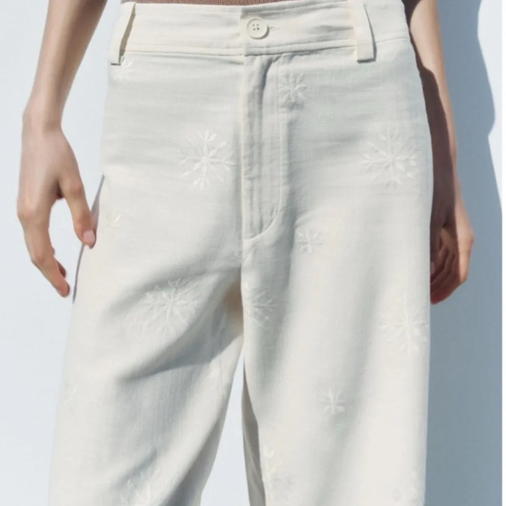 Zara ZW Collection Embroidered Ecru Linen Blend Pants XS